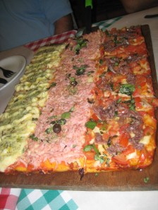 Now that's what I call a Pizza!